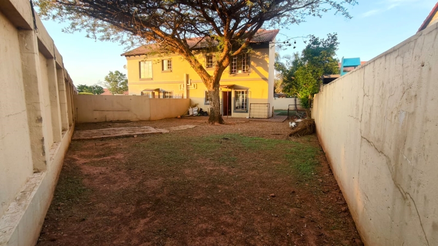 2 Bedroom Property for Sale in Annlin Gauteng