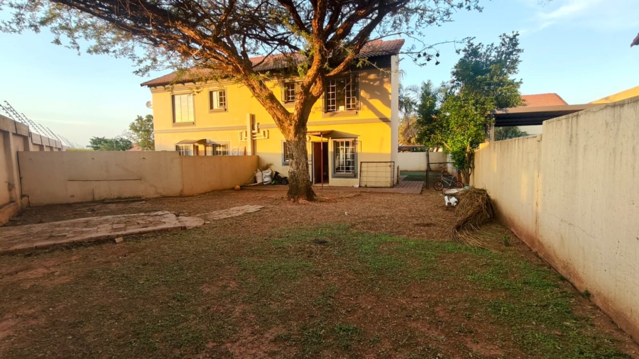 2 Bedroom Property for Sale in Annlin Gauteng