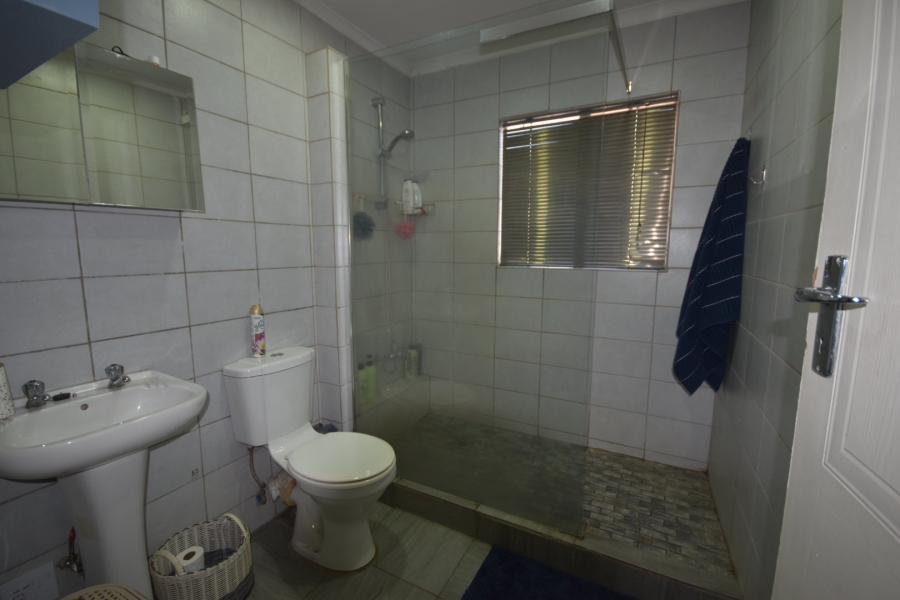 2 Bedroom Property for Sale in Annlin Gauteng