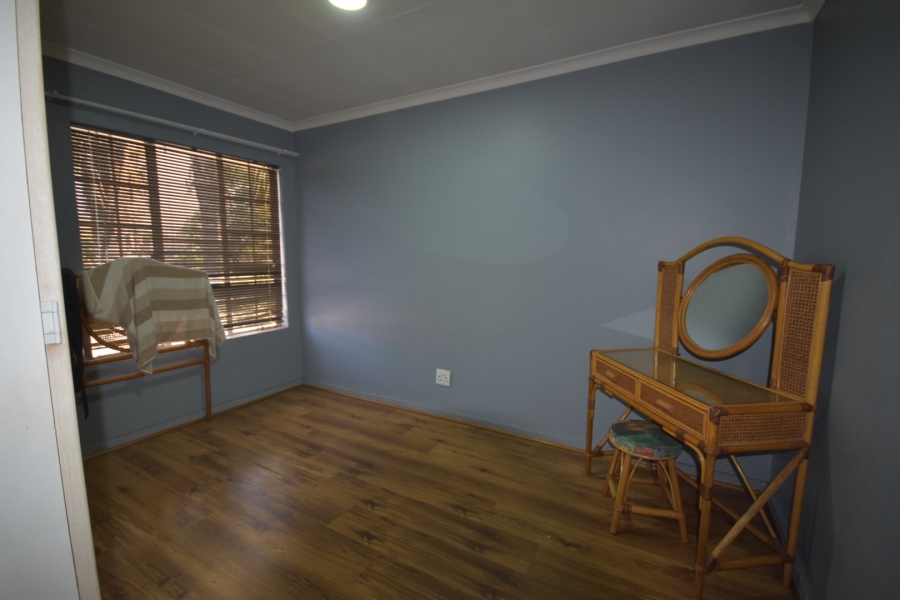 2 Bedroom Property for Sale in Annlin Gauteng