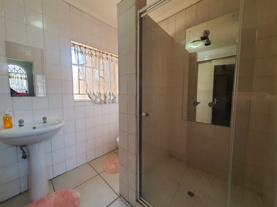 5 Bedroom Property for Sale in Vanderbijlpark SE Gauteng