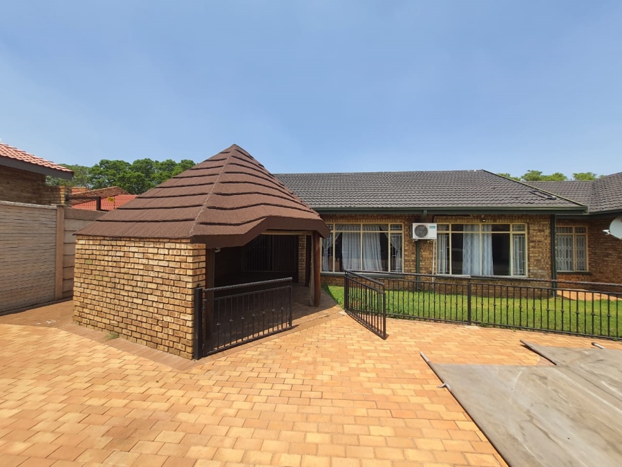 5 Bedroom Property for Sale in Vanderbijlpark SE Gauteng