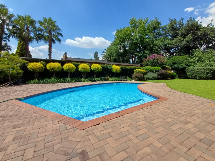 3 Bedroom Property for Sale in Vanderbijlpark SE 2 Gauteng