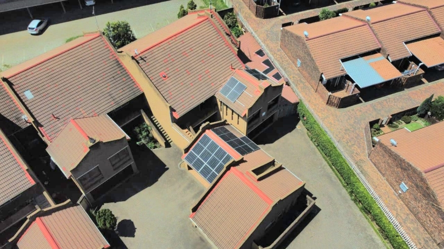 3 Bedroom Property for Sale in Three Rivers Proper Gauteng