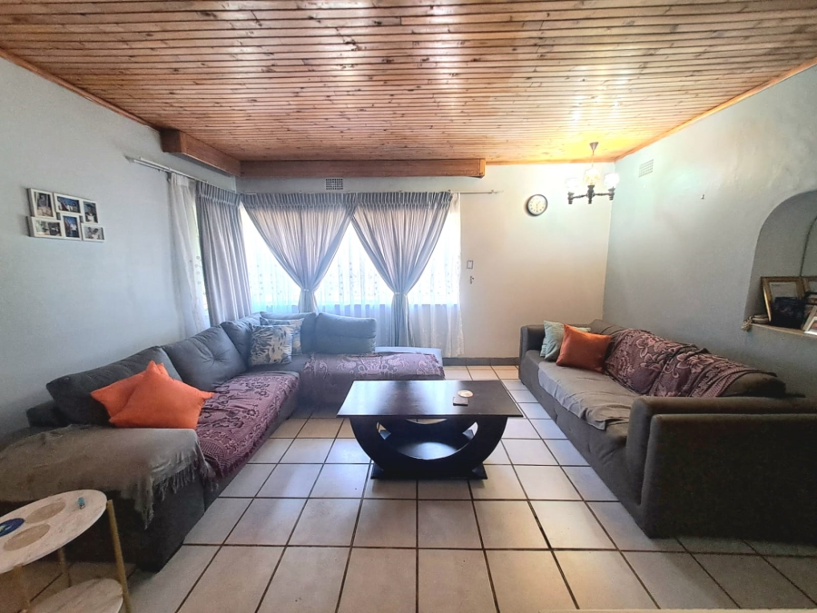 3 Bedroom Property for Sale in Three Rivers Gauteng