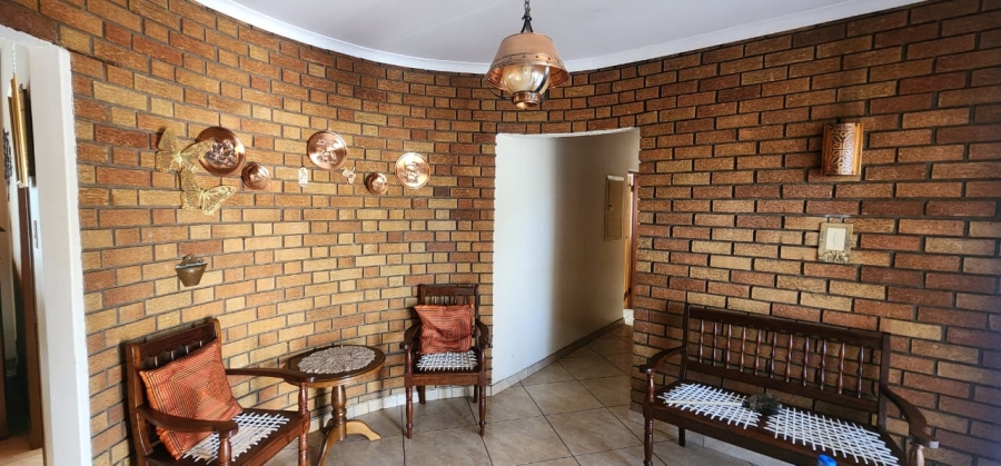 3 Bedroom Property for Sale in Vanderbijlpark SE 2 Gauteng