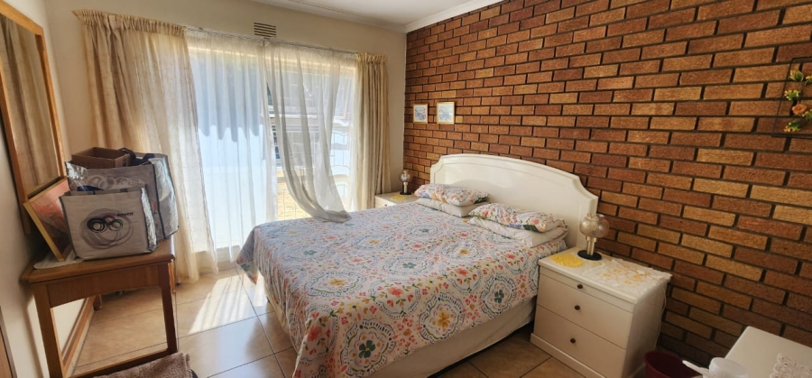 3 Bedroom Property for Sale in Vanderbijlpark SE 2 Gauteng
