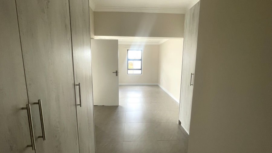 3 Bedroom Property for Sale in Rietvalleirand Gauteng
