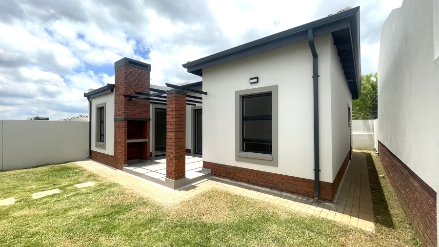 3 Bedroom Property for Sale in Rietvalleirand Gauteng