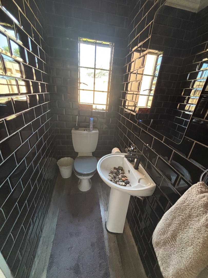 2 Bedroom Property for Sale in Annlin Gauteng