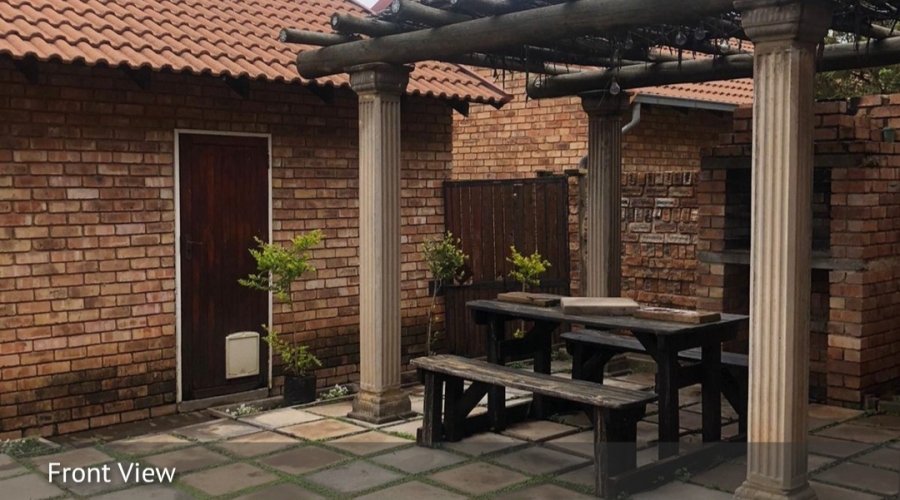 2 Bedroom Property for Sale in Annlin Gauteng