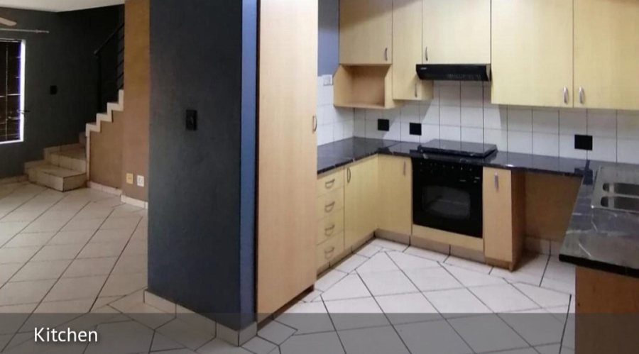 2 Bedroom Property for Sale in Annlin Gauteng