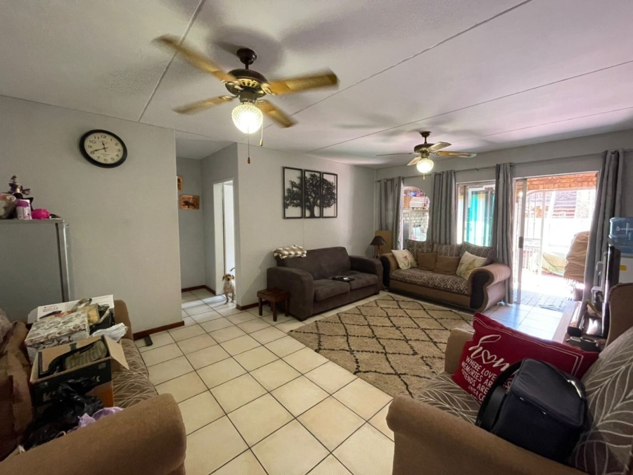 3 Bedroom Property for Sale in Doornpoort Gauteng