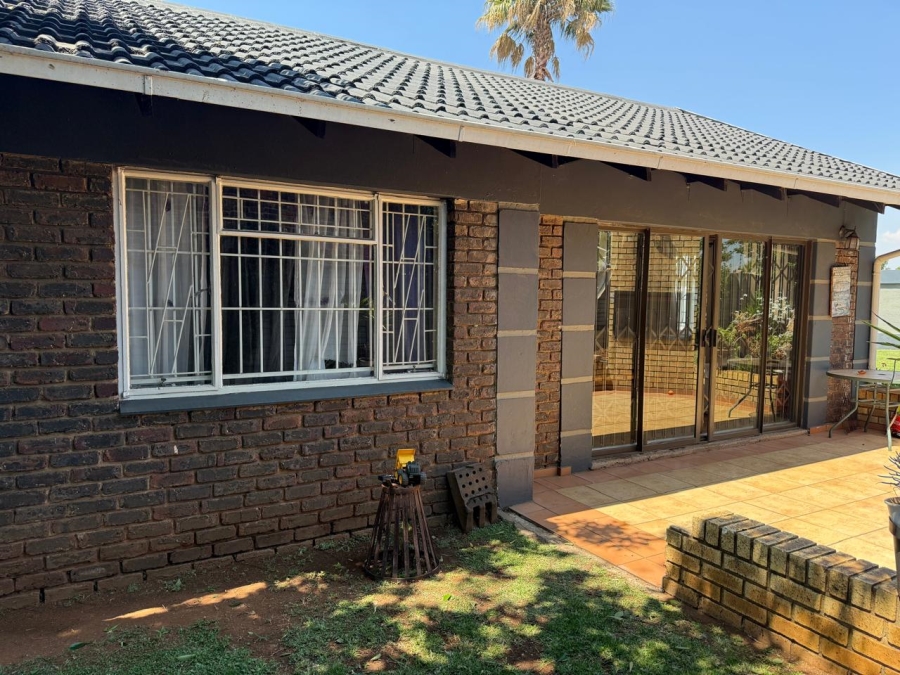 3 Bedroom Property for Sale in Van Dyk Park Gauteng