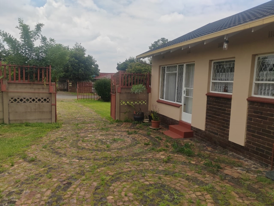 3 Bedroom Property for Sale in Freeway Park Gauteng