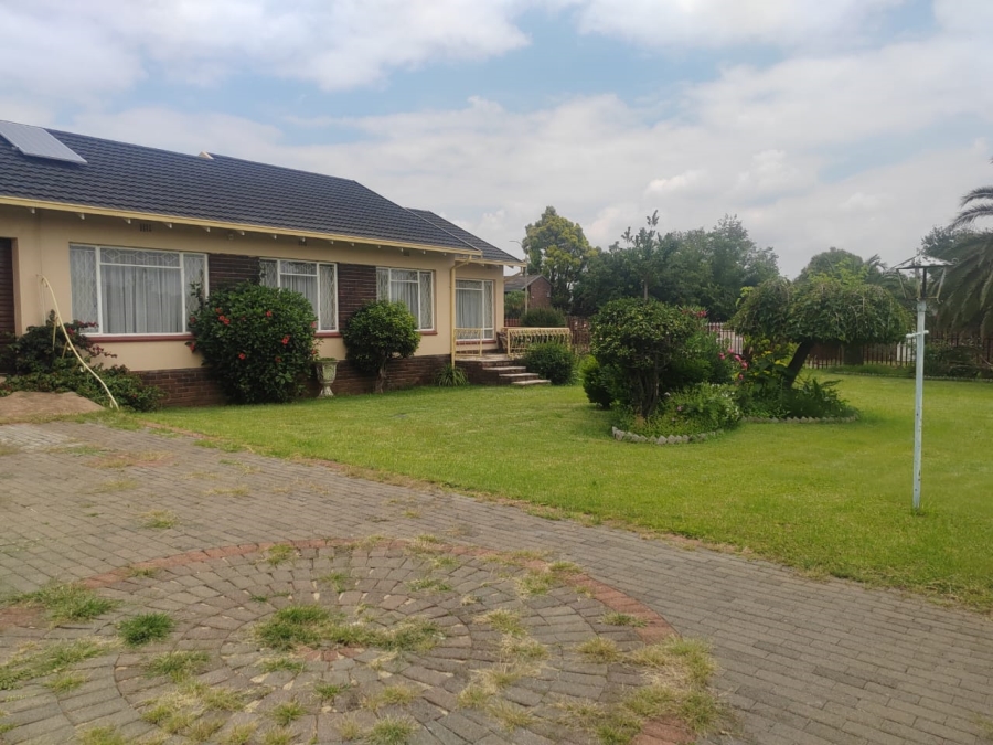 3 Bedroom Property for Sale in Freeway Park Gauteng