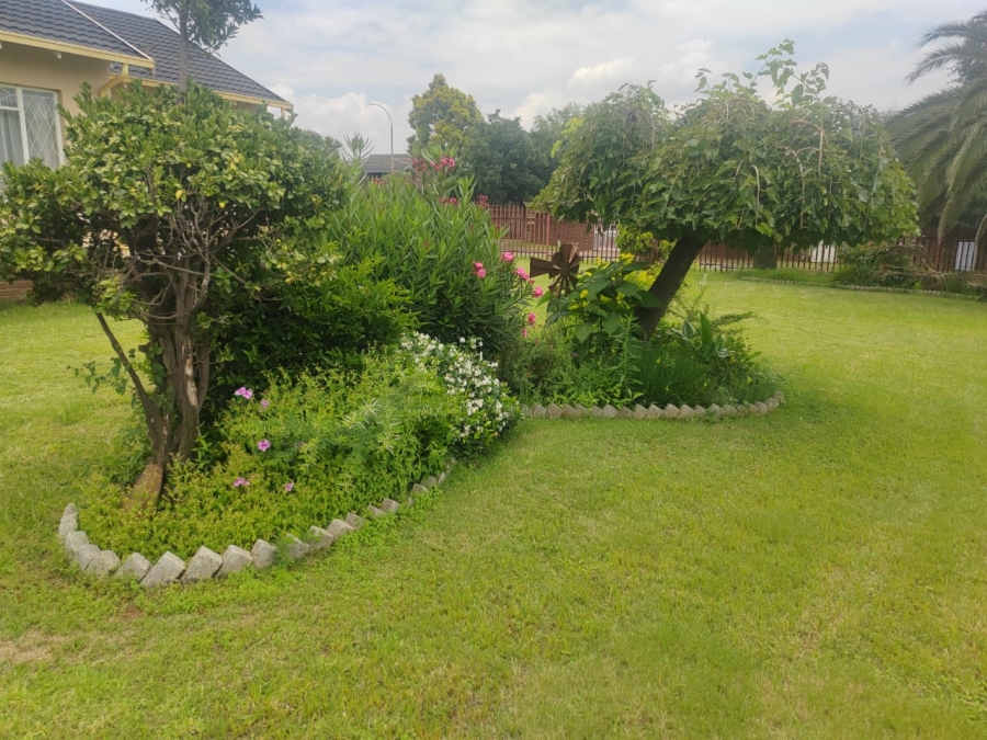 3 Bedroom Property for Sale in Freeway Park Gauteng