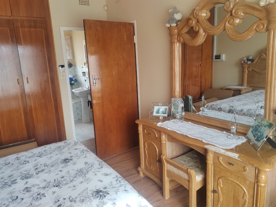 3 Bedroom Property for Sale in Freeway Park Gauteng