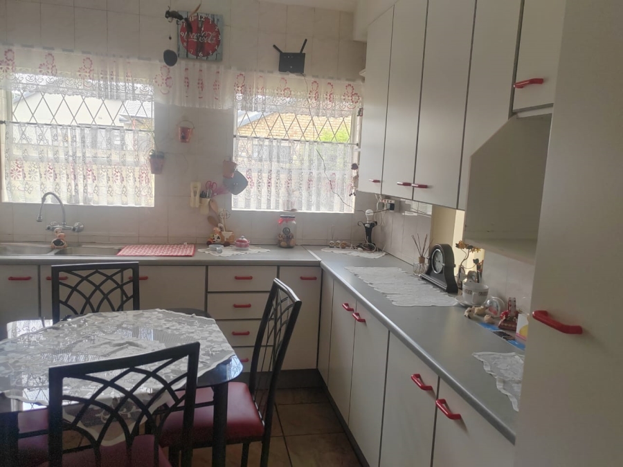 3 Bedroom Property for Sale in Freeway Park Gauteng