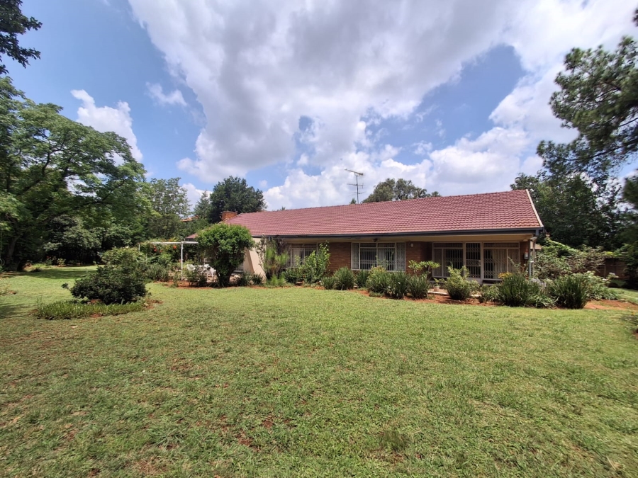 3 Bedroom Property for Sale in Three Rivers Proper Gauteng