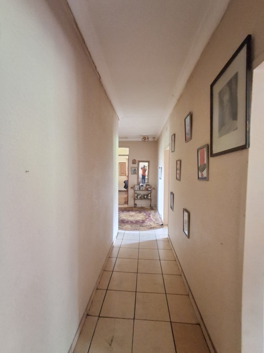 3 Bedroom Property for Sale in Three Rivers Proper Gauteng
