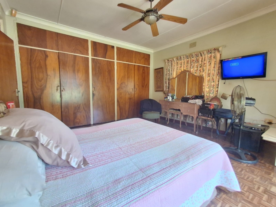 3 Bedroom Property for Sale in Three Rivers Proper Gauteng