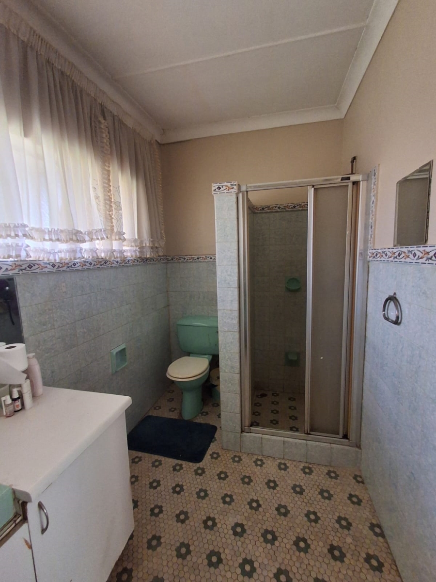 3 Bedroom Property for Sale in Three Rivers Proper Gauteng