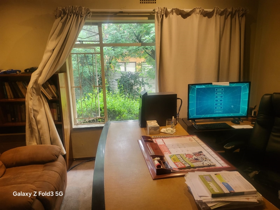 4 Bedroom Property for Sale in Selcourt Gauteng