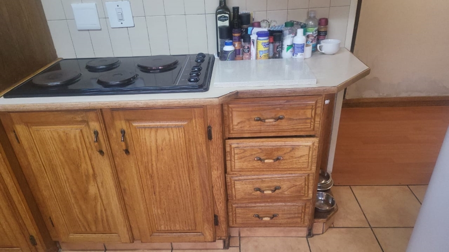 4 Bedroom Property for Sale in Selcourt Gauteng