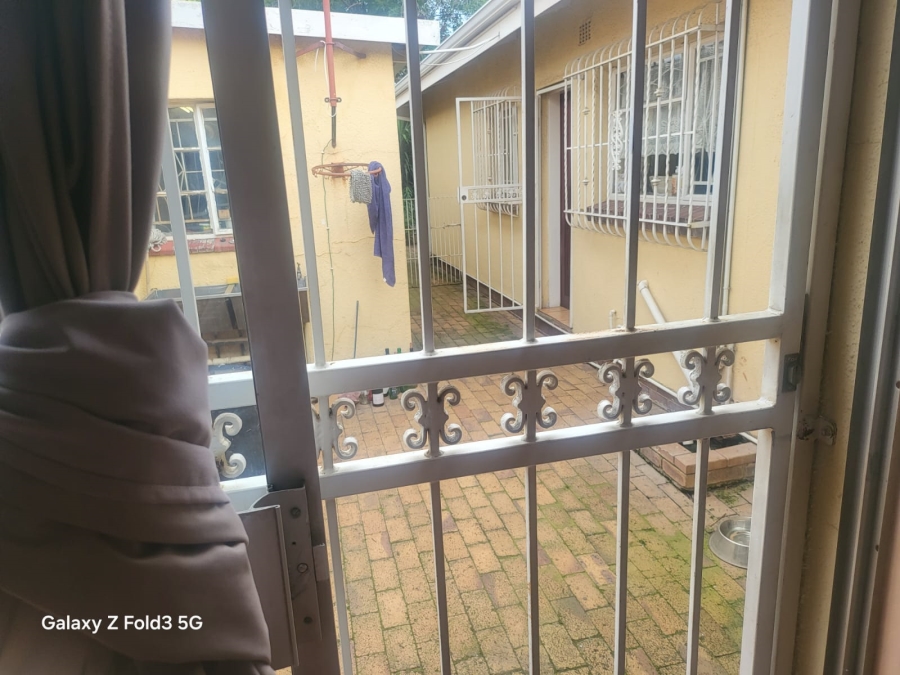 4 Bedroom Property for Sale in Selcourt Gauteng