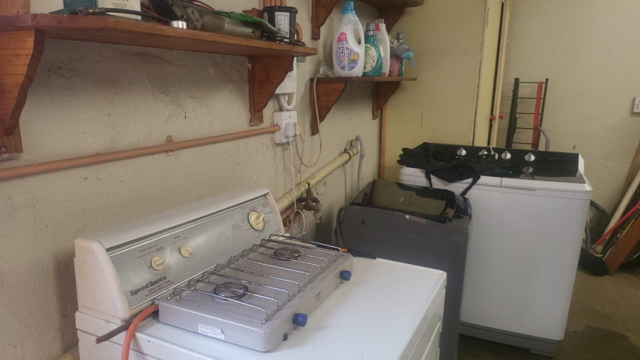 4 Bedroom Property for Sale in Selcourt Gauteng