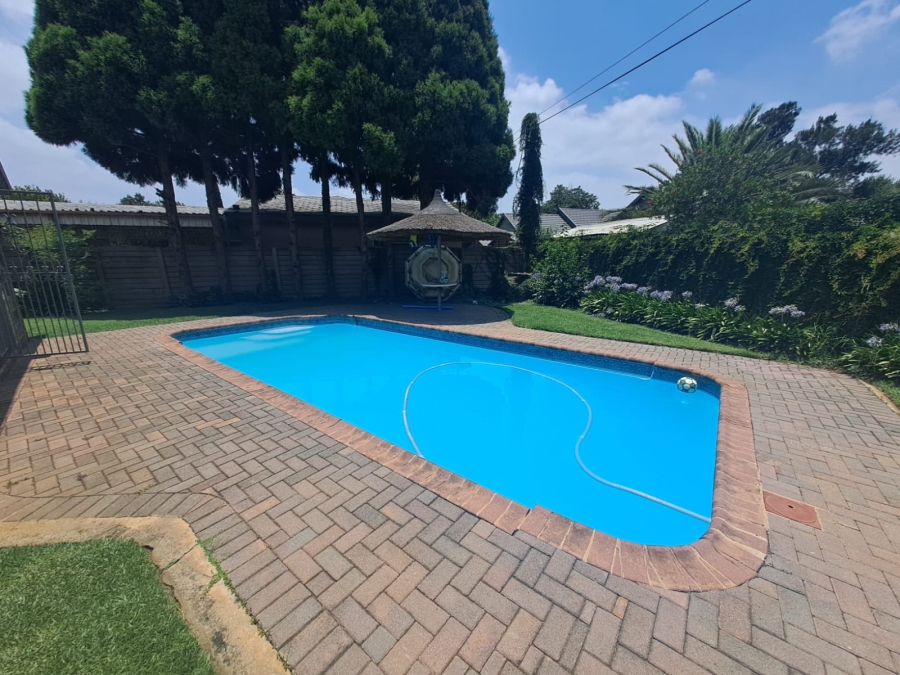 3 Bedroom Property for Sale in Risiville Gauteng