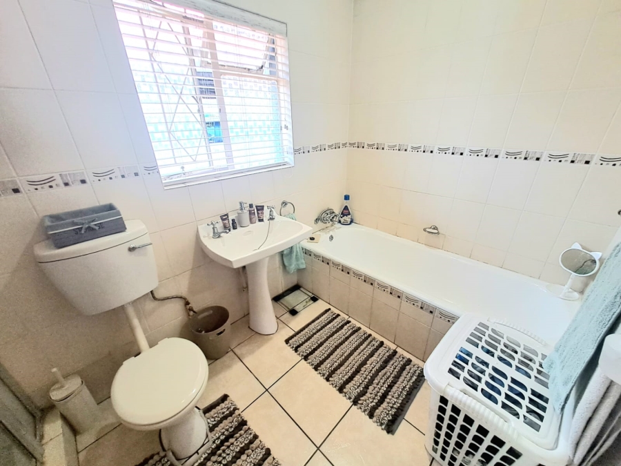 3 Bedroom Property for Sale in Risiville Gauteng