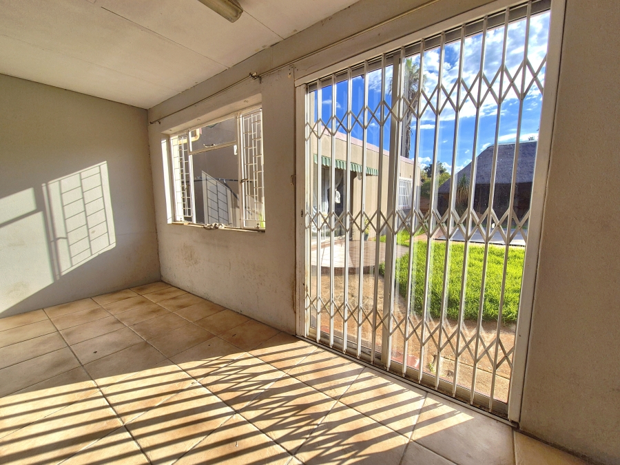 To Let 3 Bedroom Property for Rent in Brenthurst Gauteng