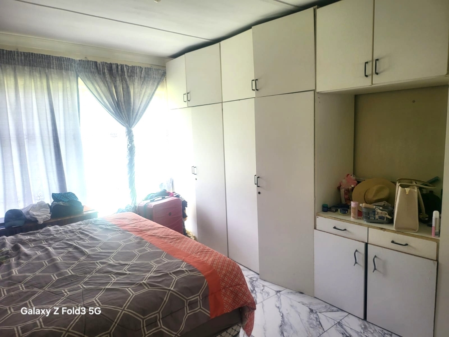 4 Bedroom Property for Sale in Selcourt Gauteng