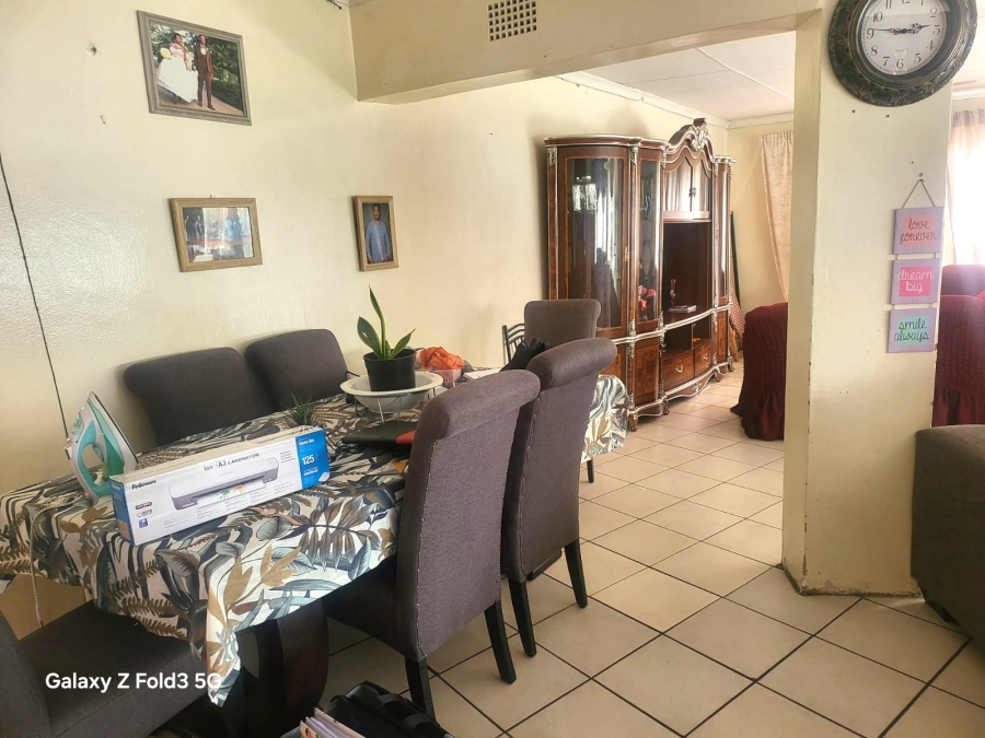 4 Bedroom Property for Sale in Selcourt Gauteng
