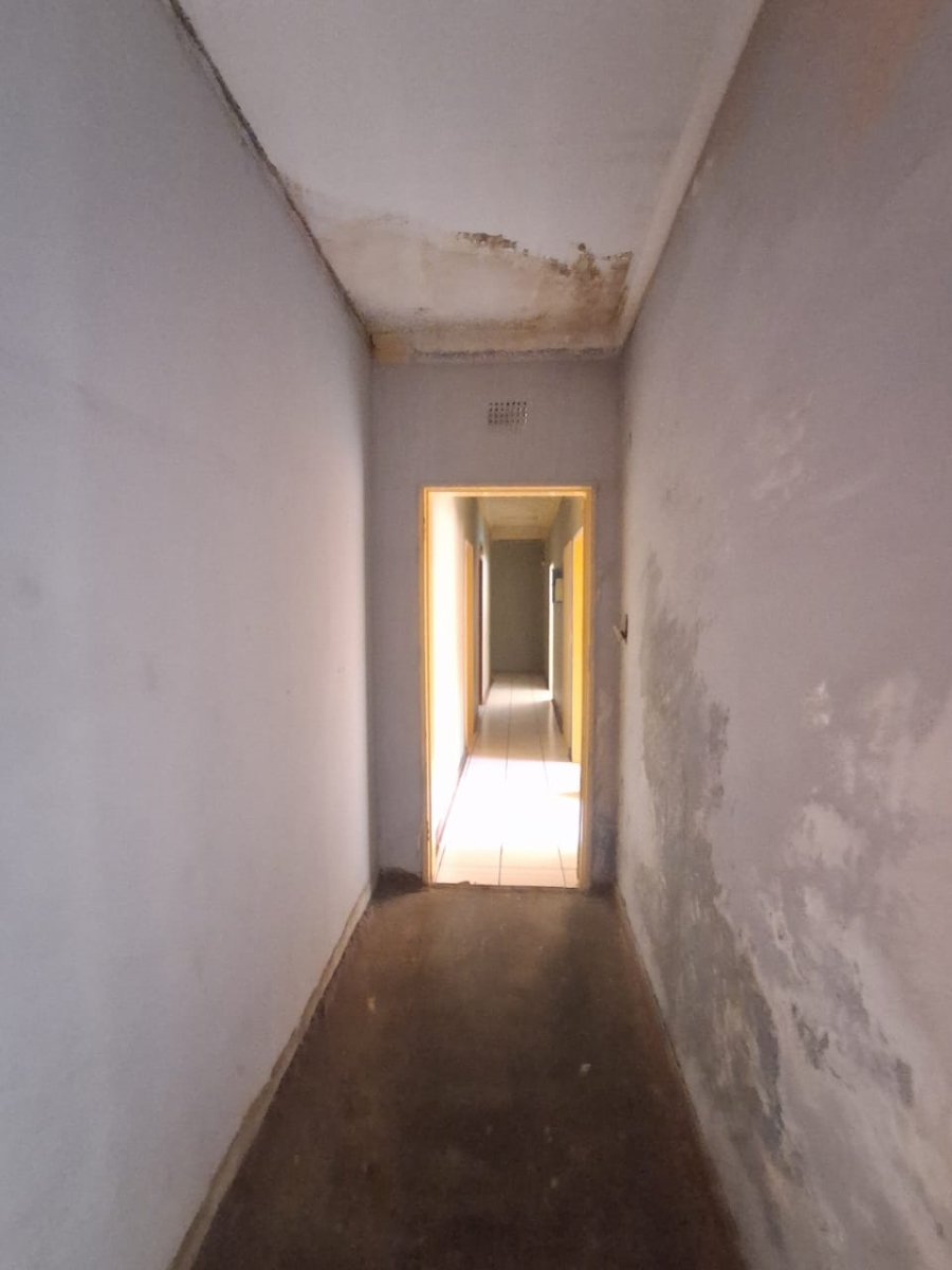 14 Bedroom Property for Sale in Vanderbijlpark SE 7 Gauteng