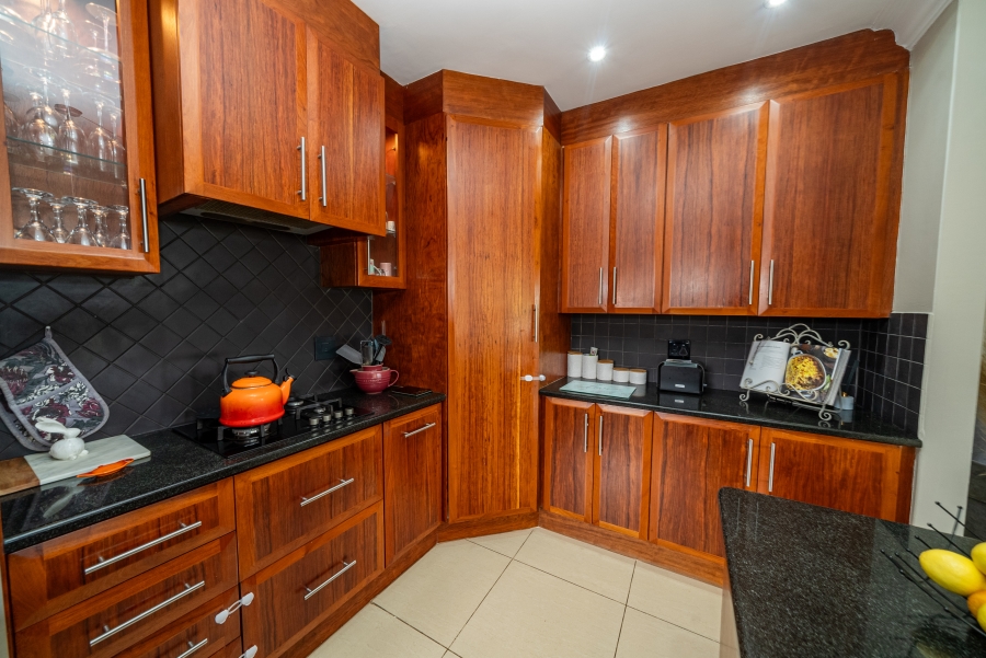 4 Bedroom Property for Sale in Waterkloof Ridge Gauteng