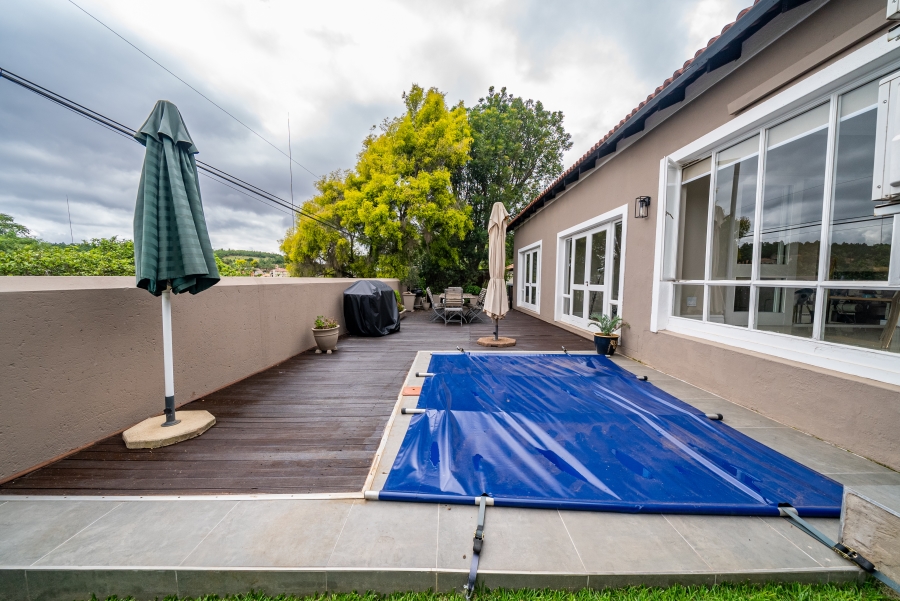 4 Bedroom Property for Sale in Waterkloof Ridge Gauteng