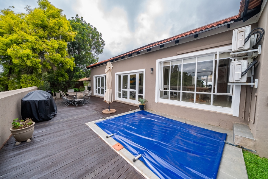 4 Bedroom Property for Sale in Waterkloof Ridge Gauteng