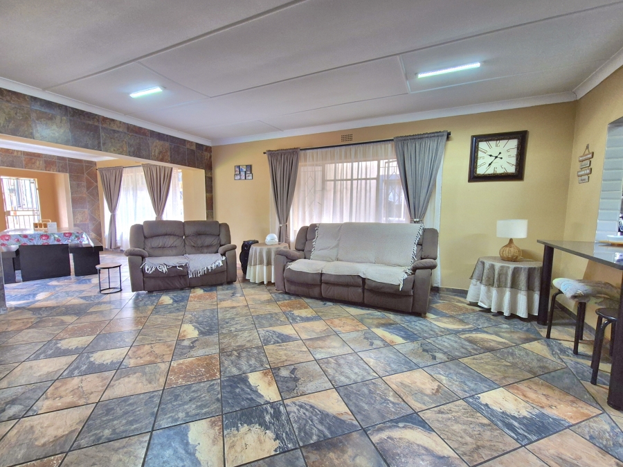 3 Bedroom Property for Sale in Dalpark Proper Gauteng