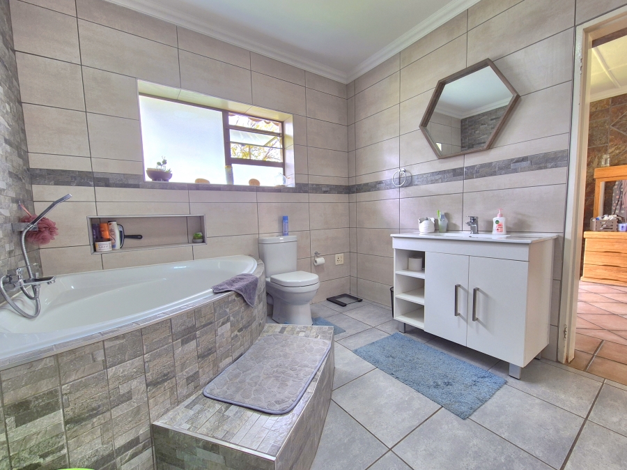 3 Bedroom Property for Sale in Dalpark Proper Gauteng