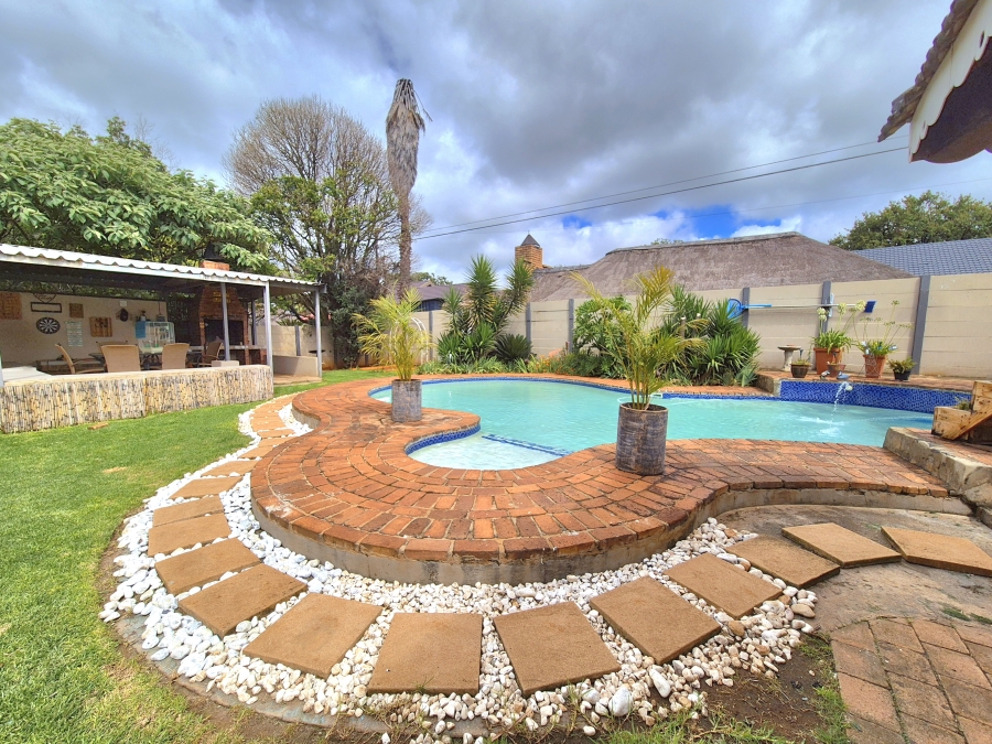 3 Bedroom Property for Sale in Dalpark Proper Gauteng