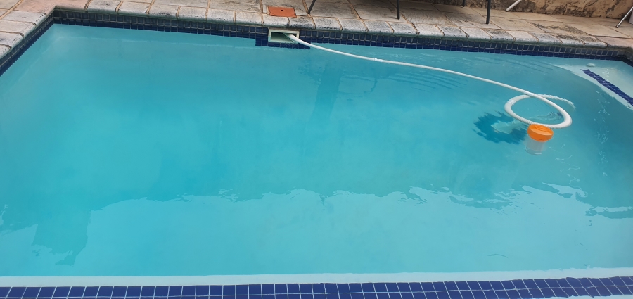 To Let 2 Bedroom Property for Rent in Rensburg Gauteng