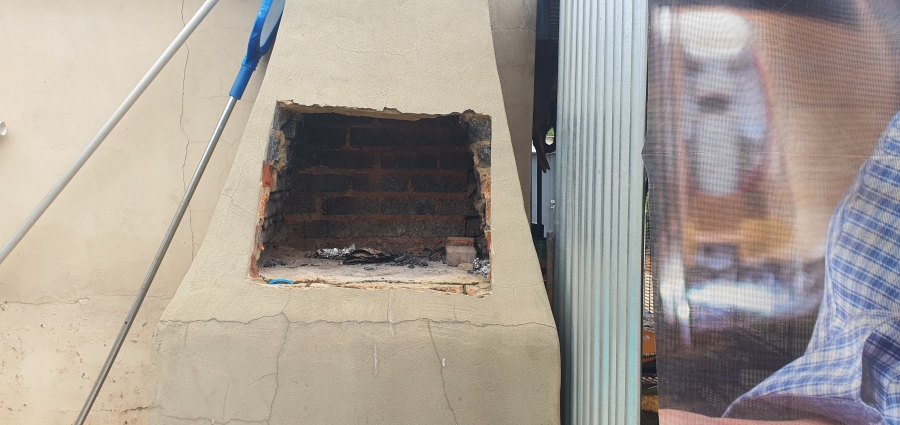 To Let 2 Bedroom Property for Rent in Rensburg Gauteng