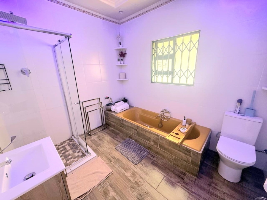 4 Bedroom Property for Sale in Golf Park Gauteng