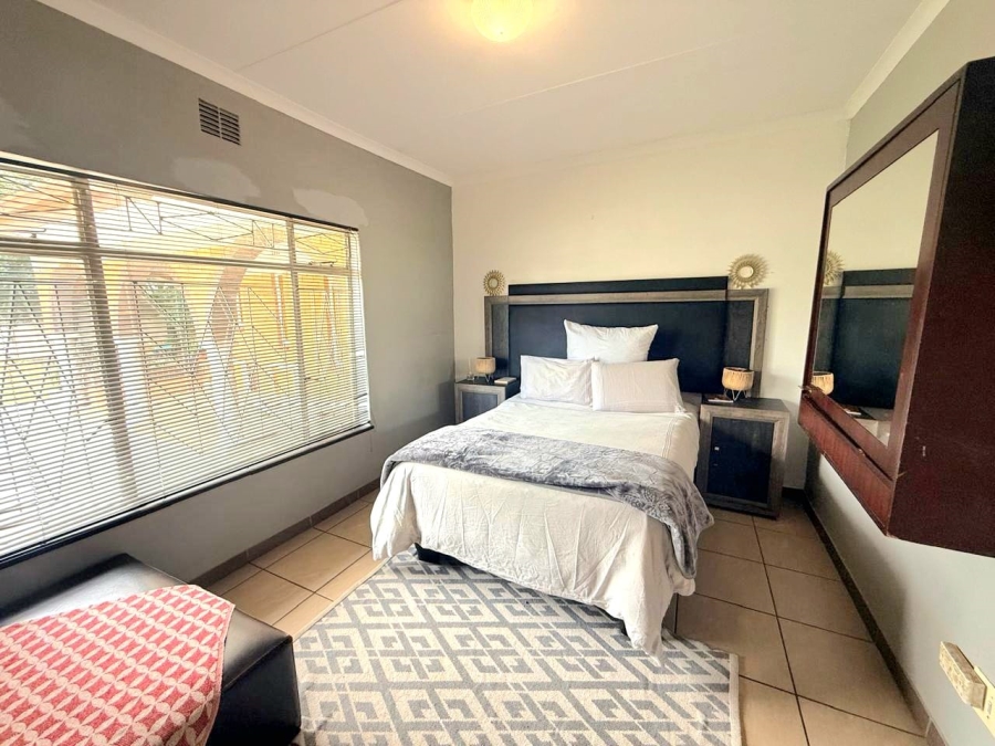 4 Bedroom Property for Sale in Golf Park Gauteng