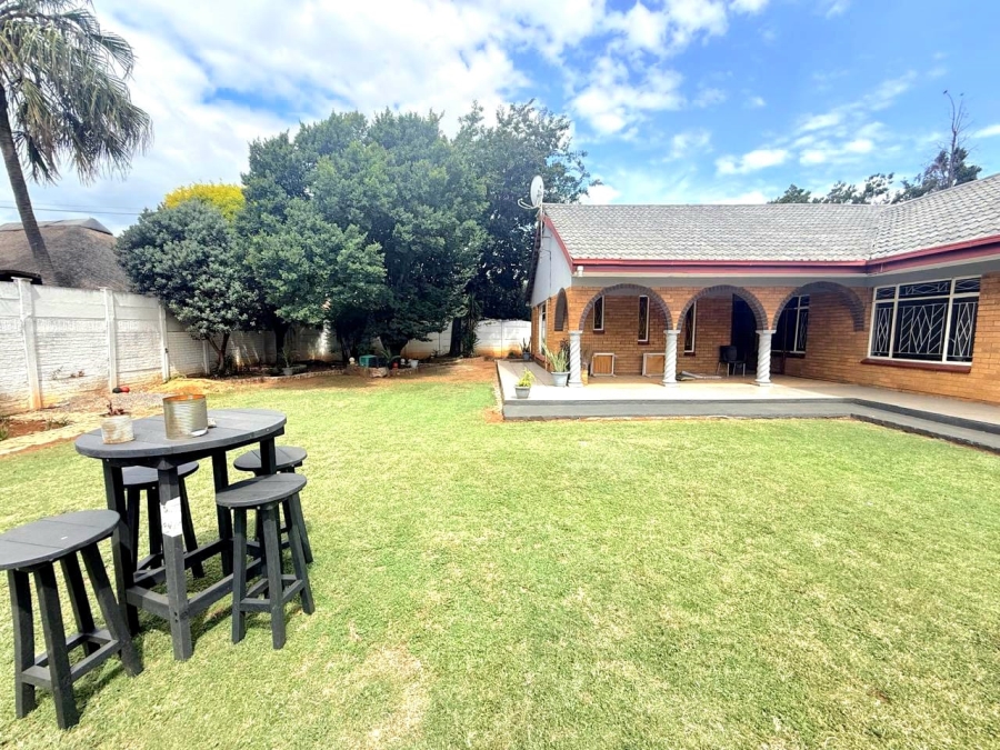 4 Bedroom Property for Sale in Golf Park Gauteng