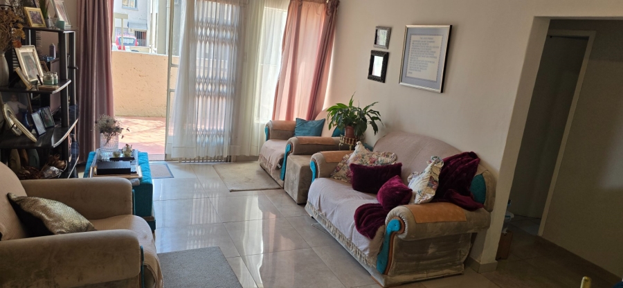 3 Bedroom Property for Sale in Magalieskruin Gauteng