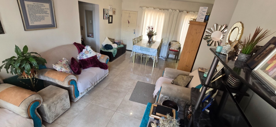 3 Bedroom Property for Sale in Magalieskruin Gauteng